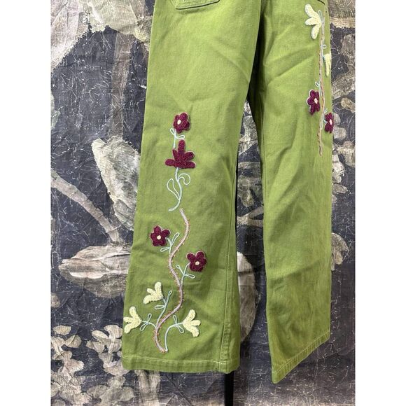 New We The Free Wide Leg Army Green Winter Bloom Embroidered Floral Jeans Sz 24 - Picture 6 of 9